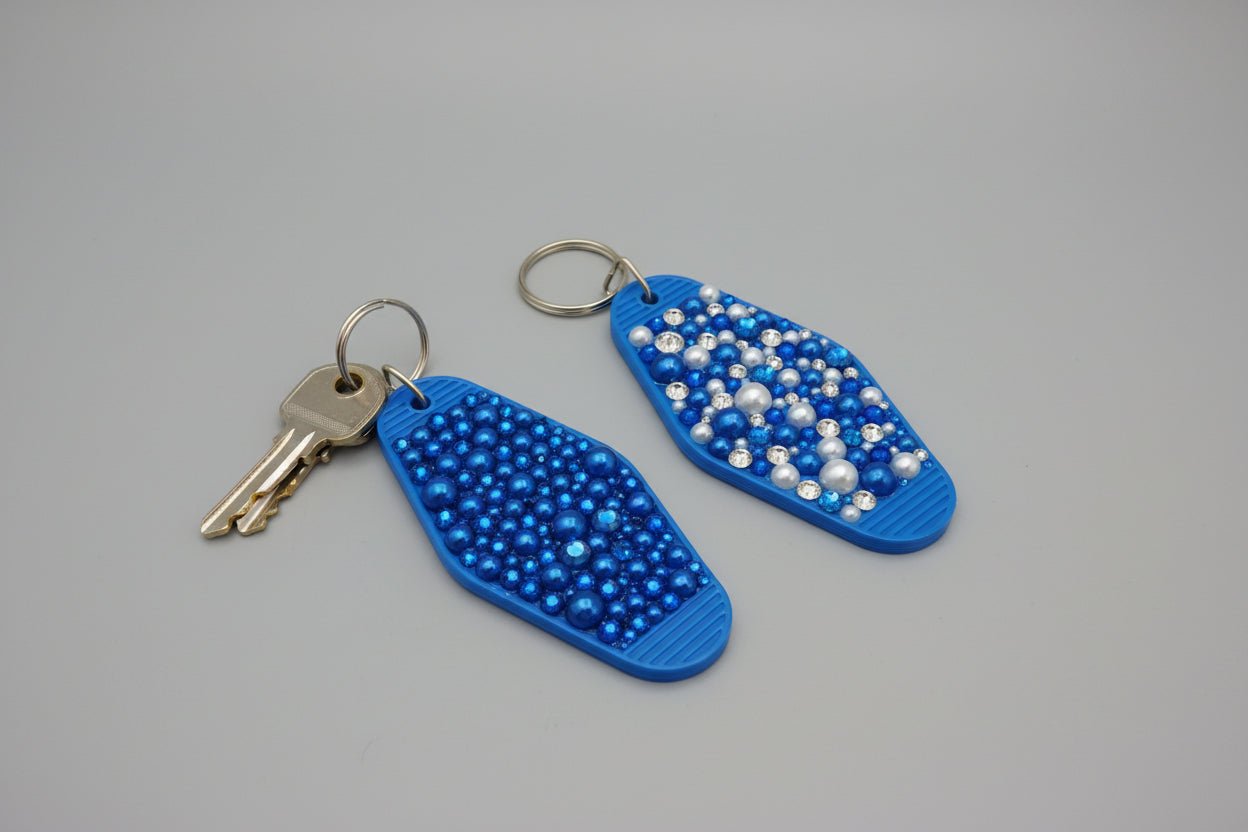 "Sparkling Bling Keychain- Handcrafted Glam Accessory"