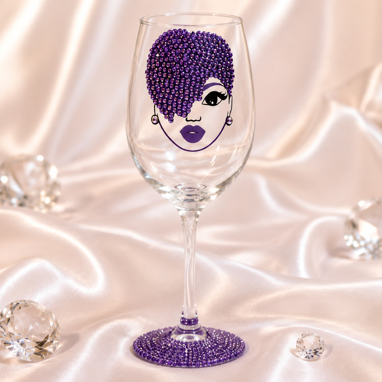 Rhinestone Royalty: Elegant Lady Bling Wine Glass